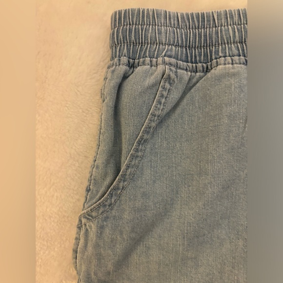 Disney x Junk Food Women’s Denim Shorts (XXL) NWT - Picture 5 of 7